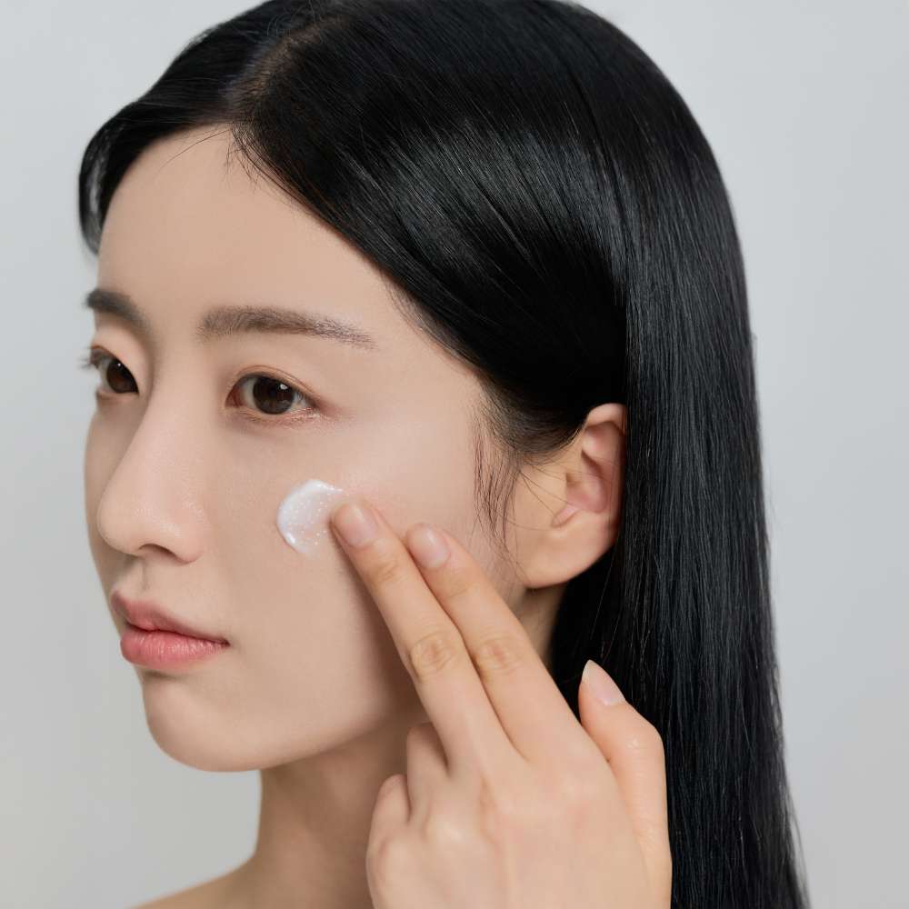 SKIN1004 Tone Brightening Cream 75 ml (2)